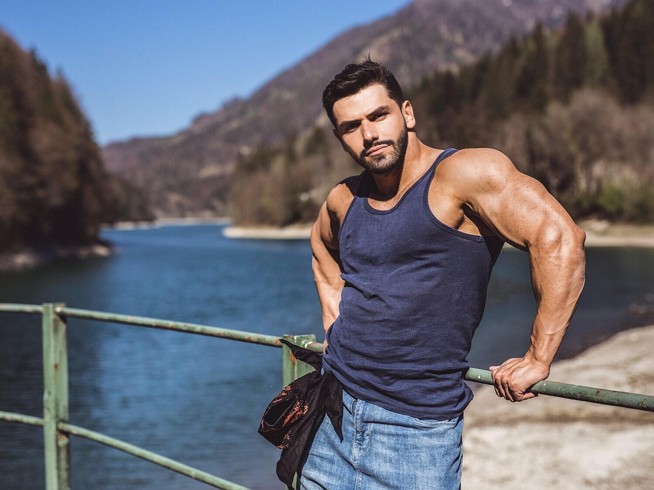 Recensioni sulla Maglietta Superfit: funziona veramente?